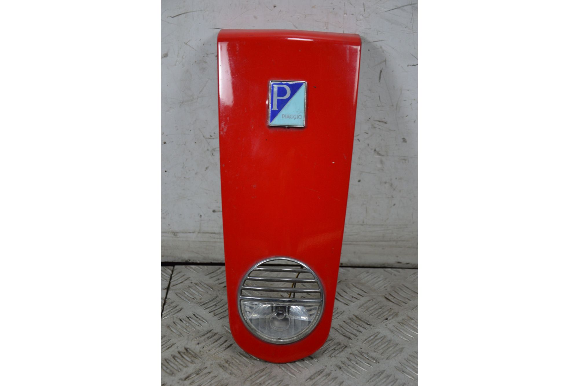 Carena Scudetto Anteriore Piaggio Vespa GT 200 L Dal 2003 al 2006  1726570269003