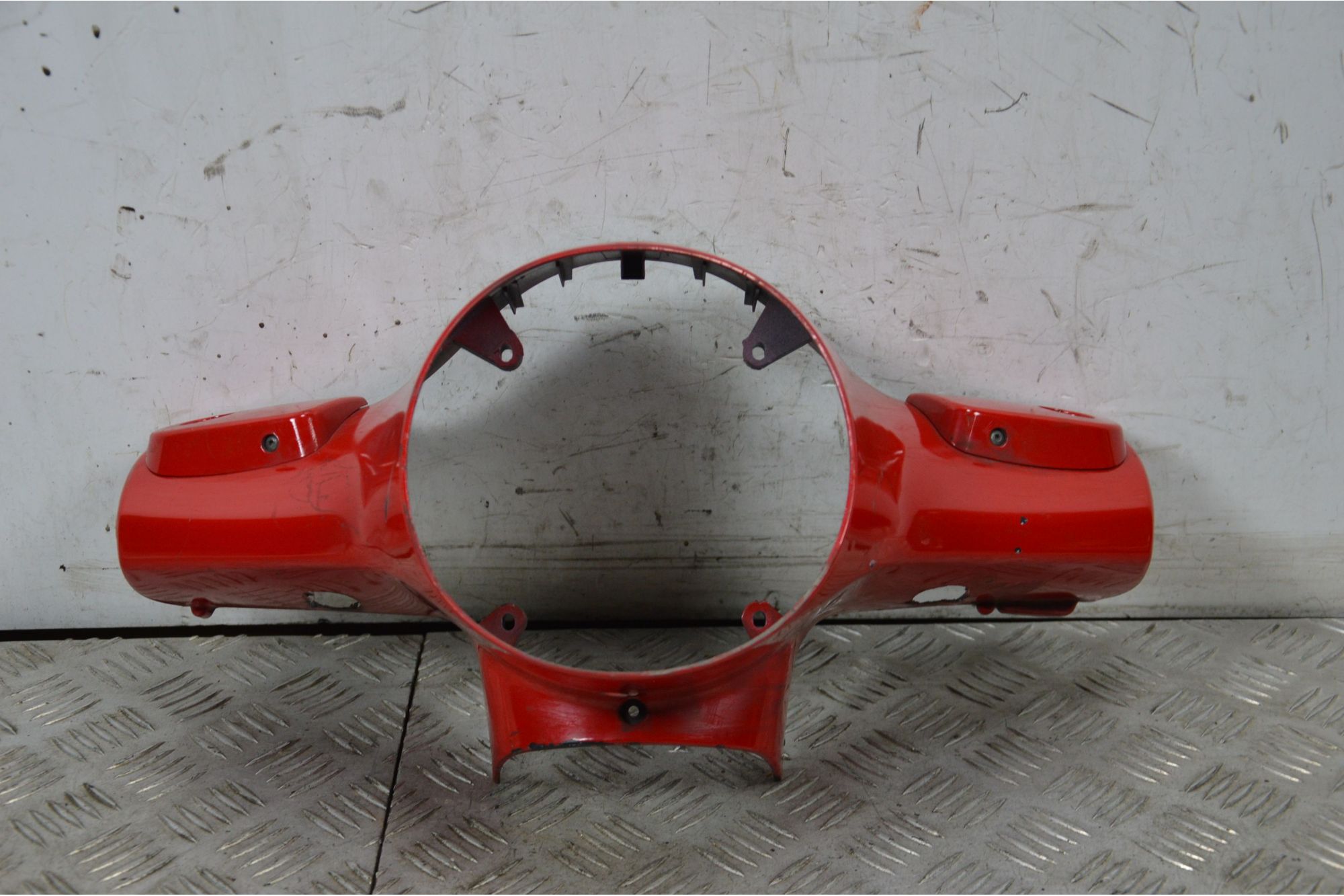 Carena Coprimanubrio Portafaro Anteriore Piaggio Vespa GTS 250 Dal 2005 al 2012  1726650632727