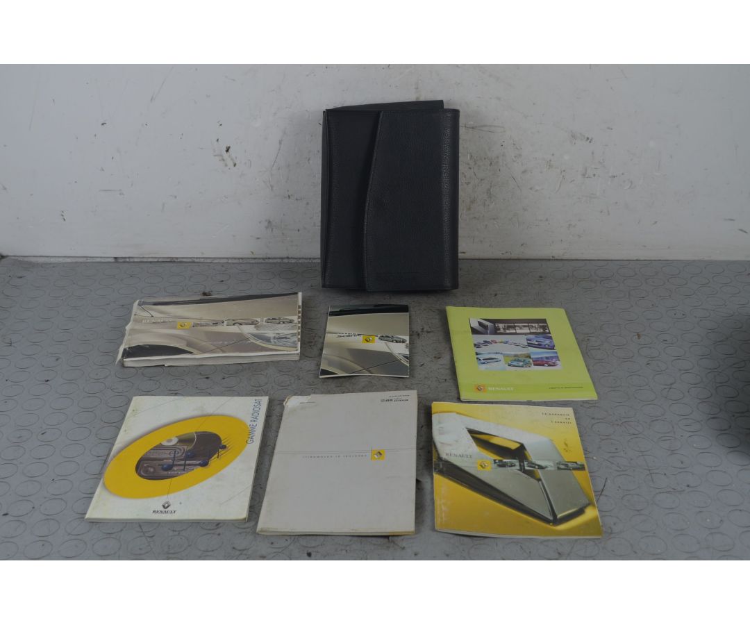 Libretti Usi e manutenzione Renault Scenic II Dal 2003 al 2009  1726670173682