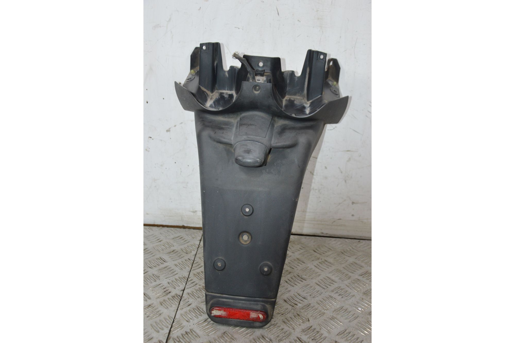 Carena Portatarga Piaggio Carnaby 125 / 200 dal 2007 al 2011  1726730391513