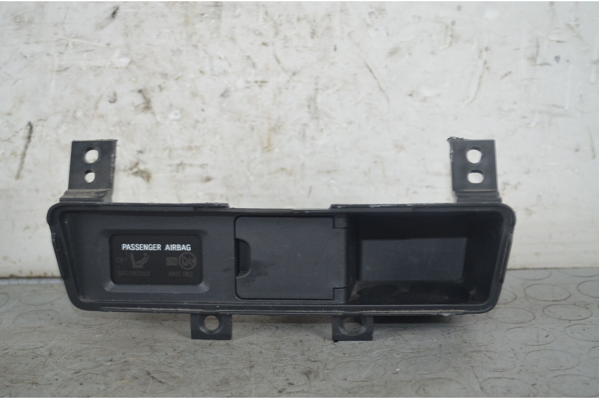 Rivestimento Vano portaoggetti Daihatsu Materia Dal 2006 al 2016 Cod 55440-B1010  1726731092808