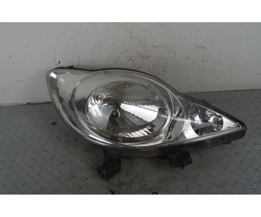 Faro Anteriore DX Peugeot 107 dal 2005 al 2014 Cod 620674  1726735324363