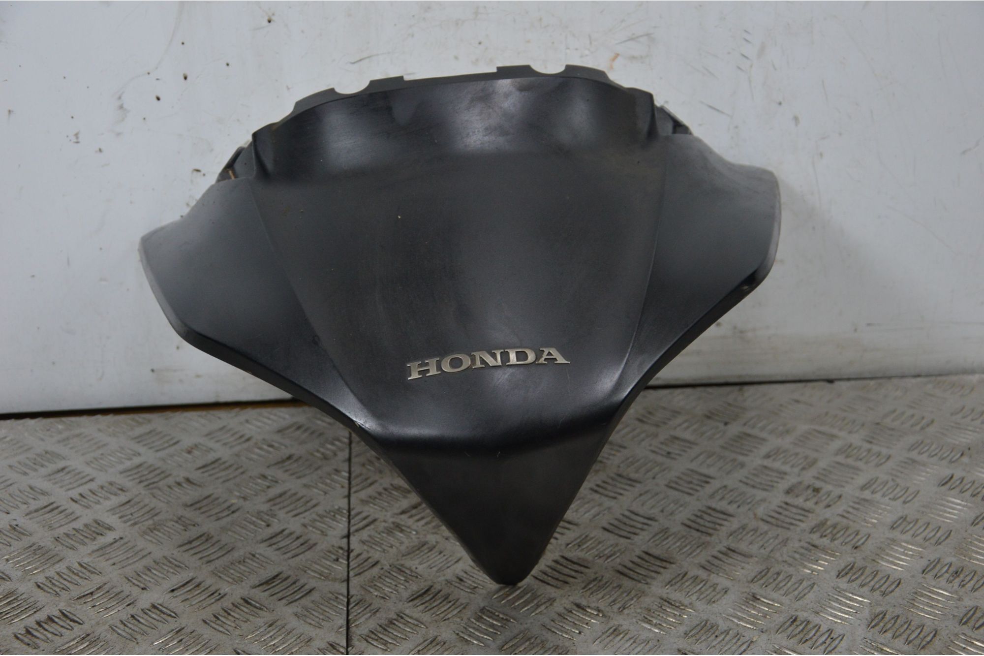 Carena Codino Posteriore Congiunzione Fianchetti Honda SW-T 400 dal 2008 al 2016  1727170395598