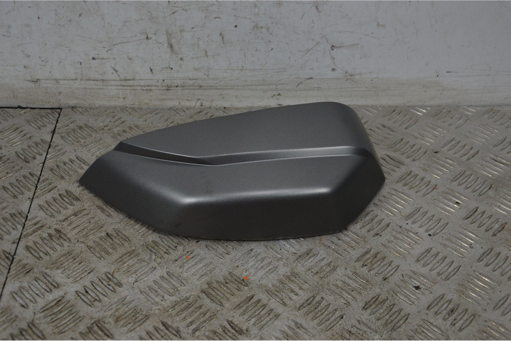 Carena Cover Bauletto Dx Yamaha T-Max Tmax 530 IE dal 2012 al 2019 COD 40886127090R  1727363217676