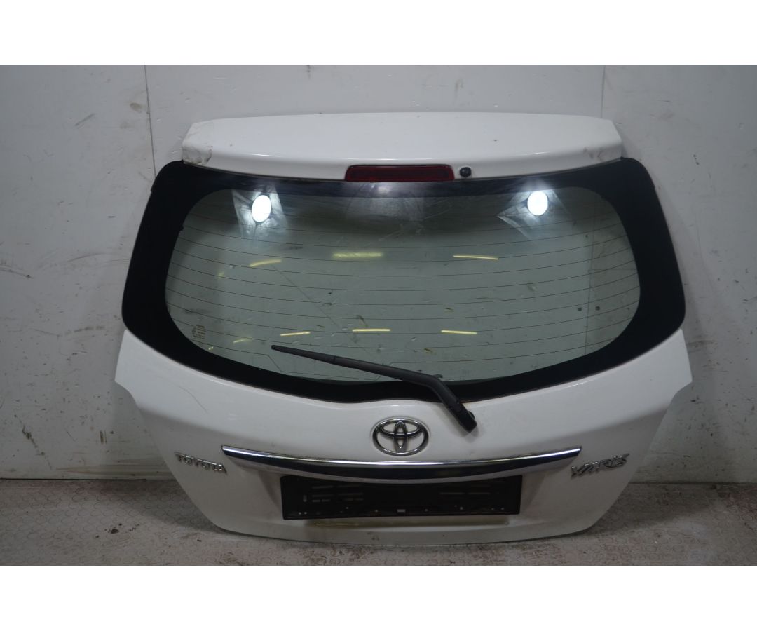 Portellone Bagagliaio Toyota Yaris dal 2011 al 2019 Cod 670050D111  1727426658200