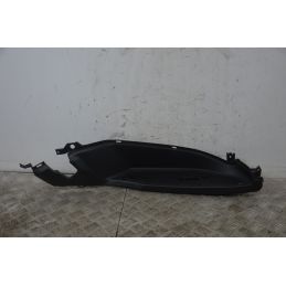 Carena Pedana Poggiapiedi Destra Yamaha X-City Xcity 250 dal 2006 al 2016 COD 5B2-F7488  1727445807177