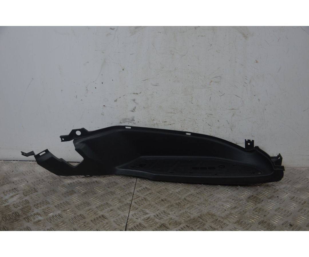 Carena Pedana Poggiapiedi Destra Yamaha X-City Xcity 250 dal 2006 al 2016 COD 5B2-F7488  1727445807177