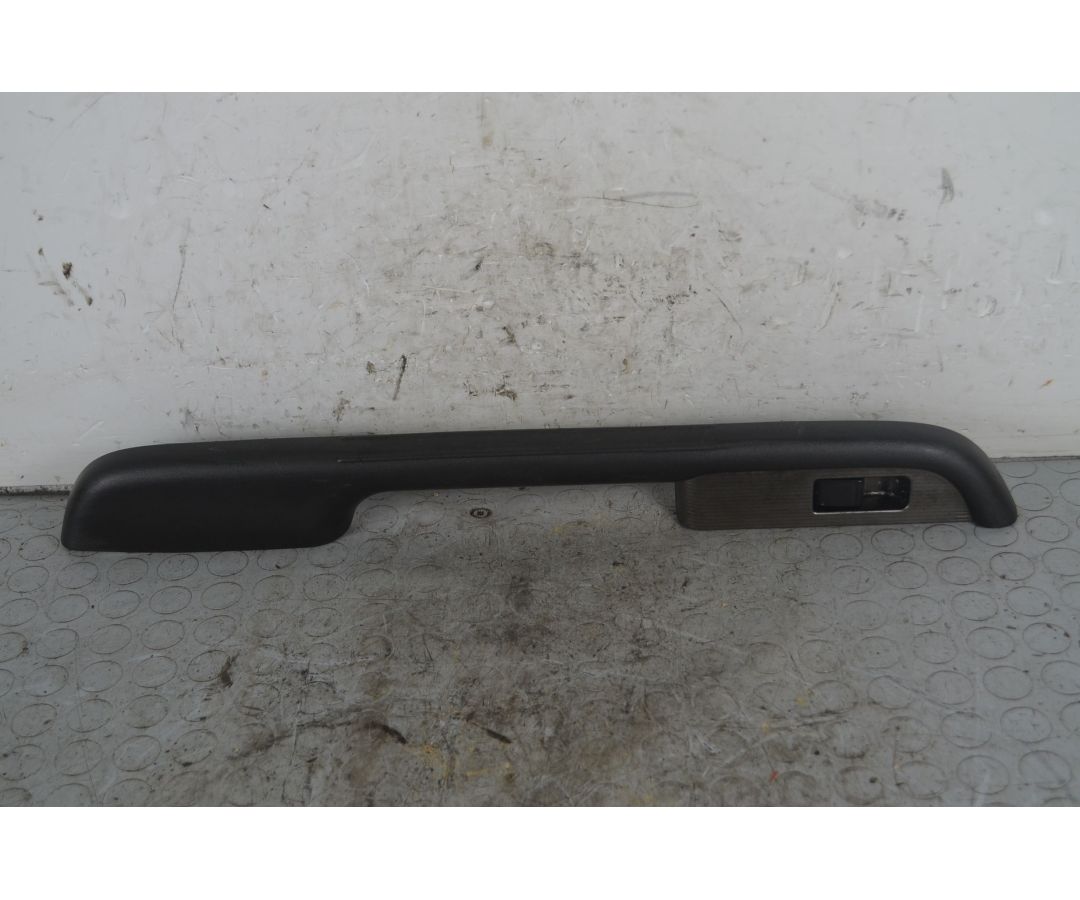 Pulsantiera Alzacristalli anteriore DX Nissan X-Trail Dal 2001 al 2007 Cod 829488H300X  1727862227220