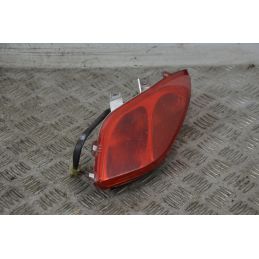 Fanale Stop Posteriore DX Yamaha Xmax X-max 250 dal 2010 al 2013  1728461628258