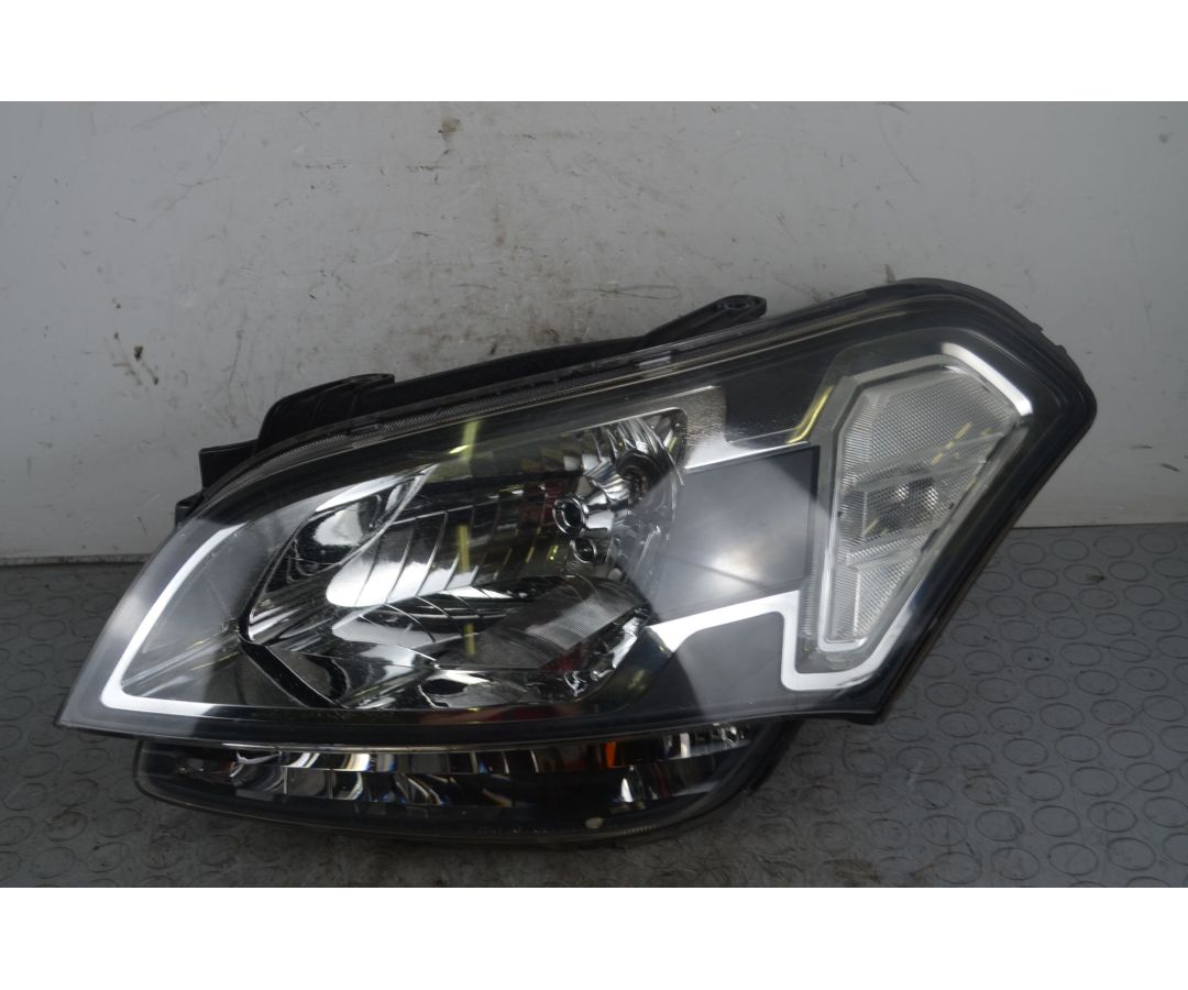 Faro anteriore SX Kia Soul Dal 2008 al 2013 Cod 921022K010  1728476744509