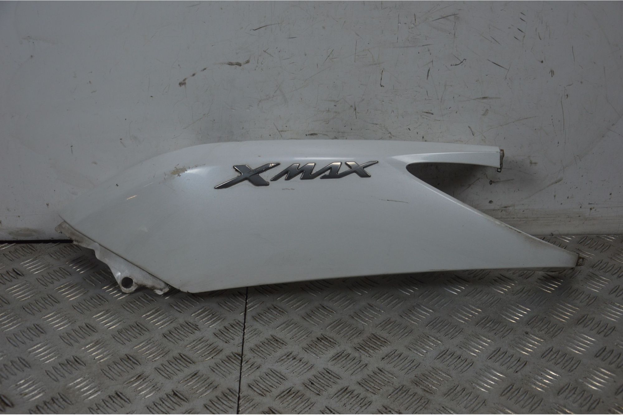 Carena Fianchetto Sinistro Sx Yamaha Xmax X-max 250 dal 2010 al 2013  1728486295664