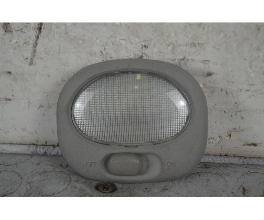 Plafoniera Luce interna posteriore Hyundai Terracan Dal 2001 al 2007 Cod 9262029610  1728547905181