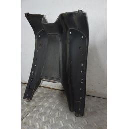 Carena Pedana Poggiapiedi Piaggio Vespa ET2 / ET4 / 50 / 125 / 150 dal 1996 al 2006  1728551684164