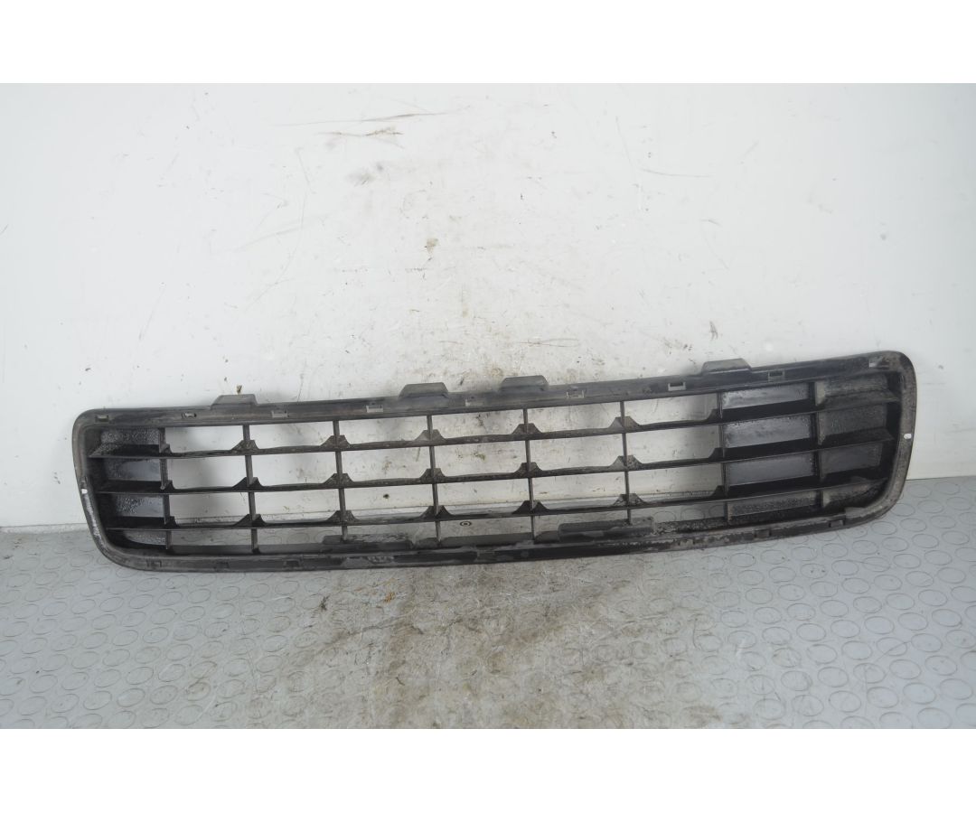 Griglia anteriore inferiore Fiat Punto 188 Dal 2003 al 2007 Cod 735366075  1728636973794