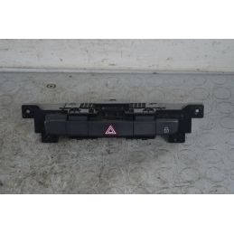 Pulsantiera quattro frecce Kia Venga Dal 2010 al 2019 Cod 93700-1P400  1728907902898