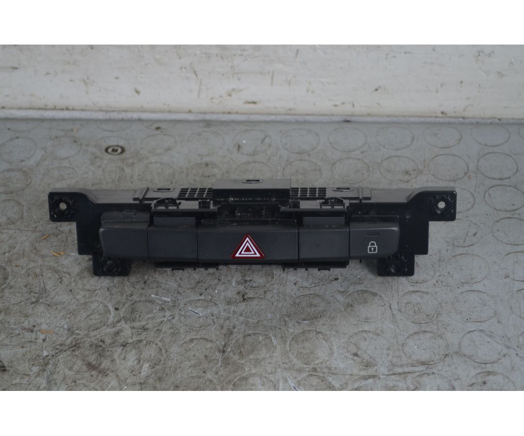 Pulsantiera quattro frecce Kia Venga Dal 2010 al 2019 Cod 93700-1P400  1728907902898