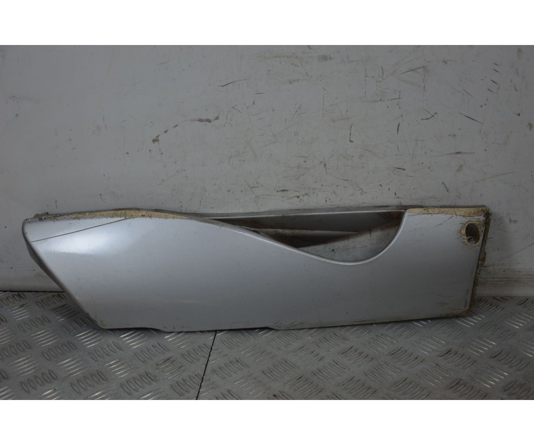 Carena Sottopedana Destra Dx Honda Chiocciola @ 150 dal 2000 al 2006  1729069872265