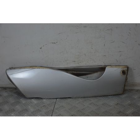 Carena Sottopedana Destra Dx Honda Chiocciola @ 150 dal 2000 al 2006  1729069872265