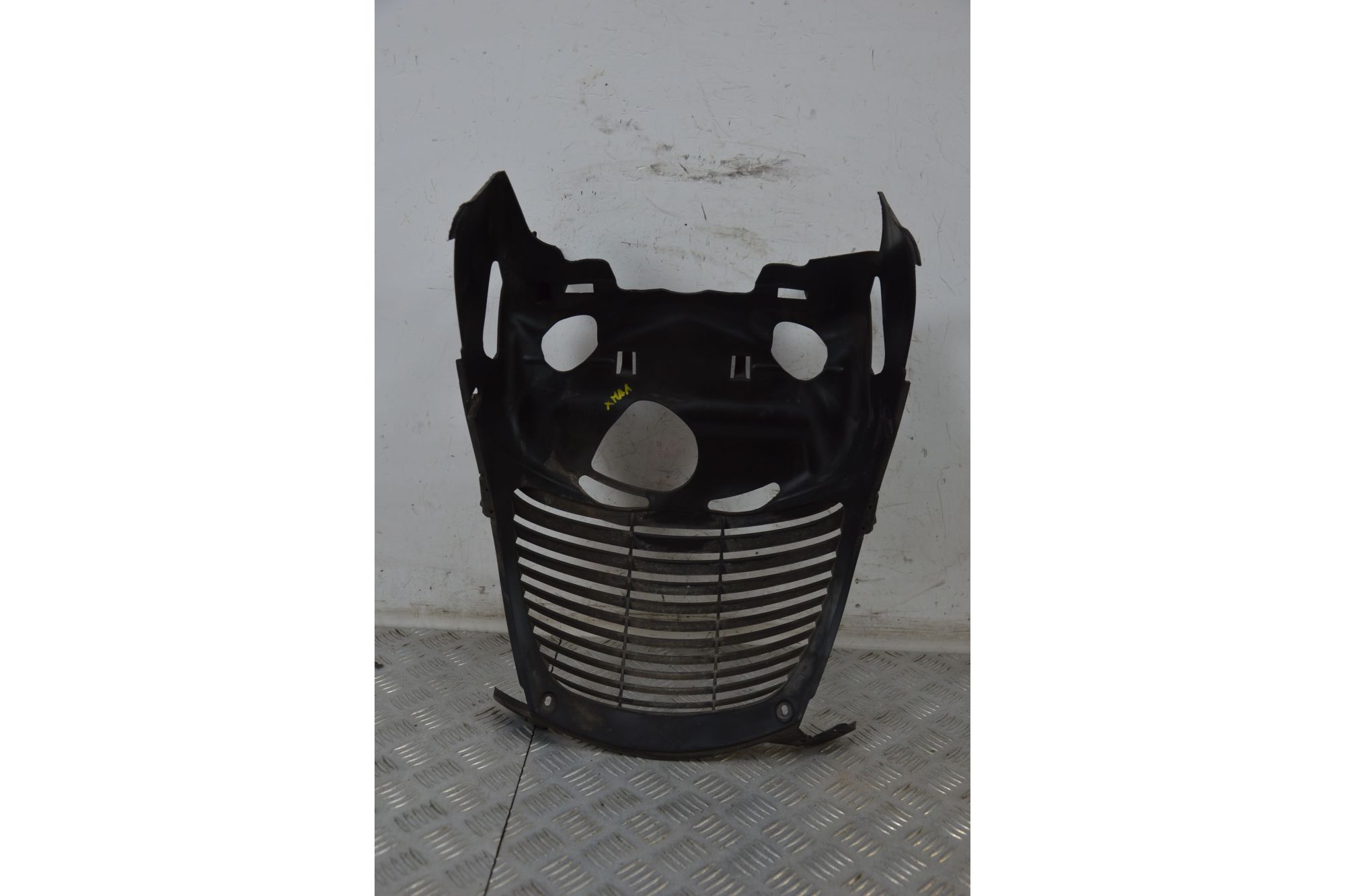 Carena Griglia Radiatore Yamaha Xmax X-max 250 dal 2005 al 2009  1729073254637