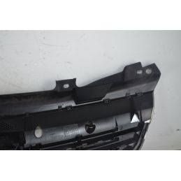 Griglia Anteriore Opel Zafira B Dal 2005 al 2014 Cod 13247331  1729240446285