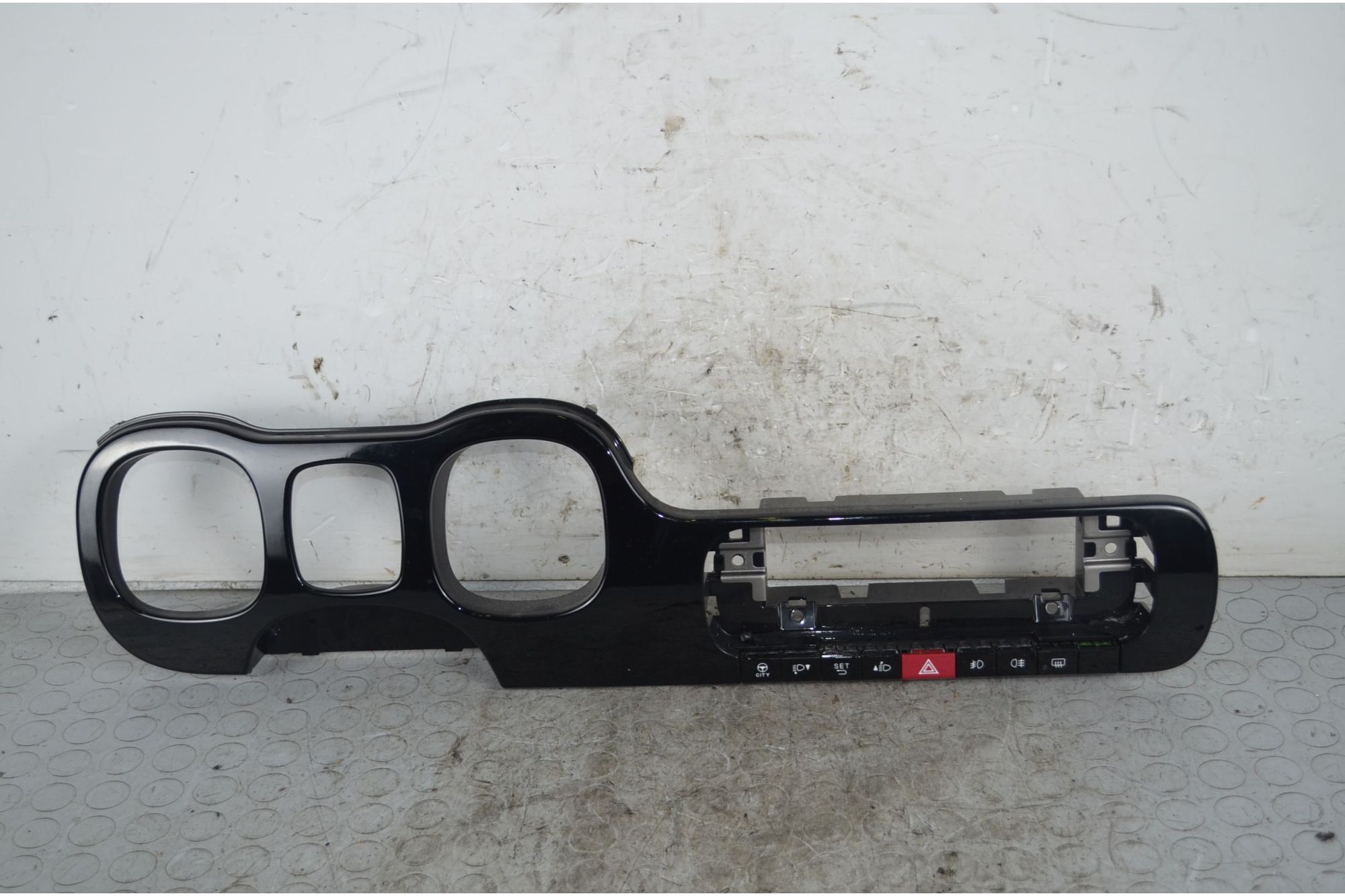 Cornice Rivestimento Strumentazione Contachilometri + Pulsantiera Multifunzione Fiat Panda Dal 2012 in poi Cod 07355444220  1...