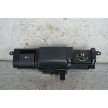 Accendisigari Land Rover Discovery III Dal 2004 al 2009 Cod 510060  1729668479292