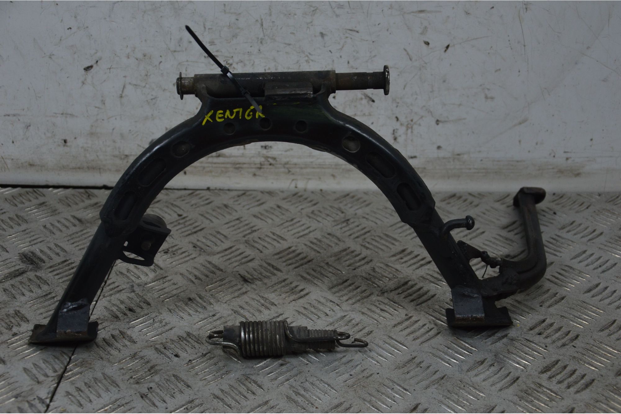 Cavalletto Centrale Yamaha Xenter 125 / 150 dal 2011 al 2018  1729782287803