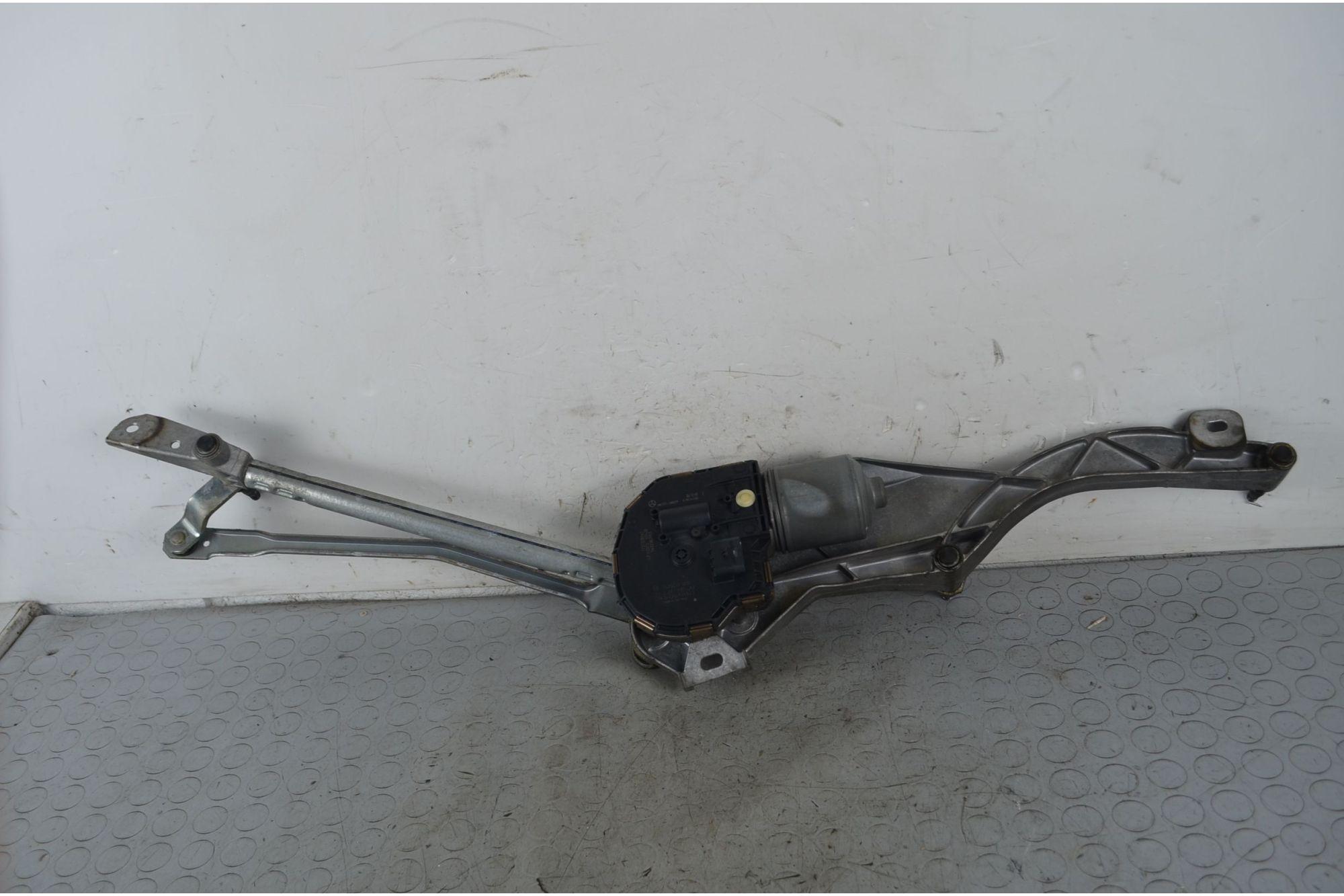 Motorino Tergicristalli anteriore Mercedes Classe E W211 Dal 2002 al 2009 Cod 3397020788  1729858893037