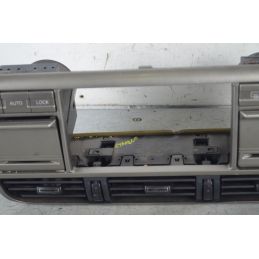 Cornice Rivestimento Autoradio + Bocchette Aria + Pulsanti Aria Nissan X-Trail Dal 2001 al 2006 Cod 687508H800  1729860669538