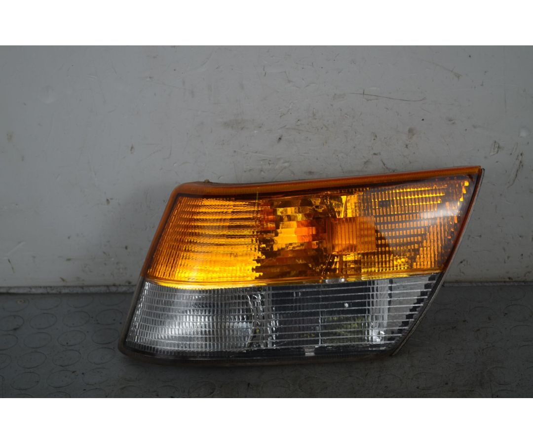 Freccia direzionale anteriore SX Saab 900 Dal 1979 al 1994  1730126596079