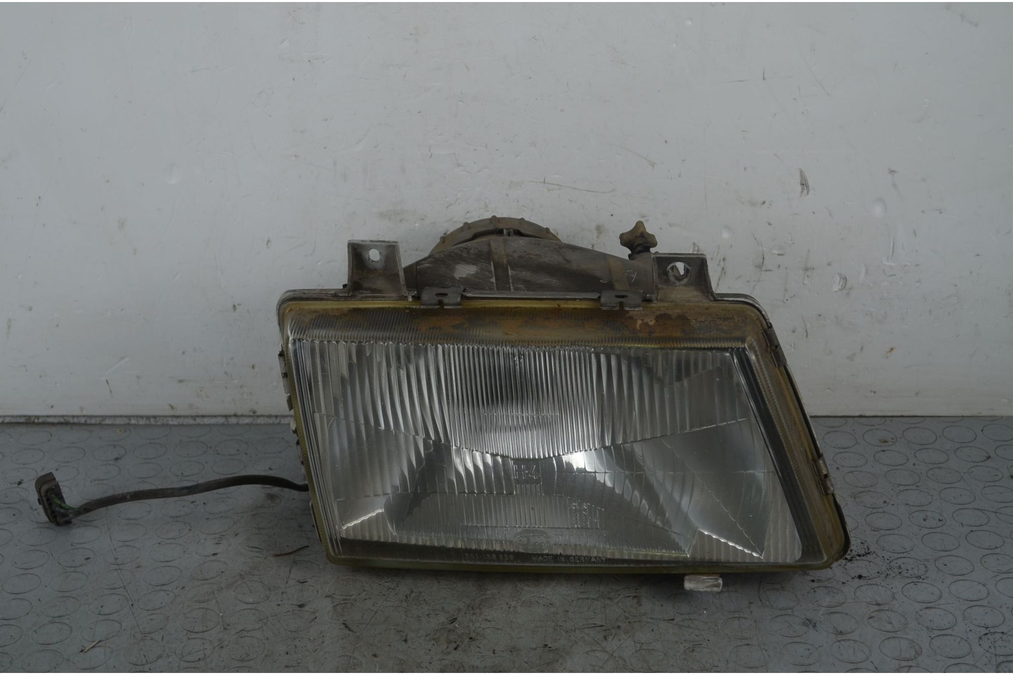 Faro fanale anteriore DX Saab 900 Dal 1979 al 1993  1730126909138