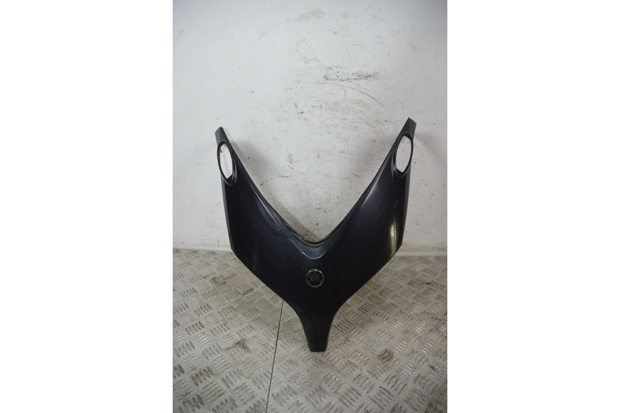 Carena Scudetto Boomerang Anteriore Yamaha T-max Tmax 500 Dal 2001 al 2007  1730283184690