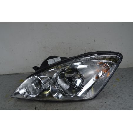 Faro Anteriore SX Kia Ceed Dal 2006 al 2012 Cod 921011H000  1730283296348