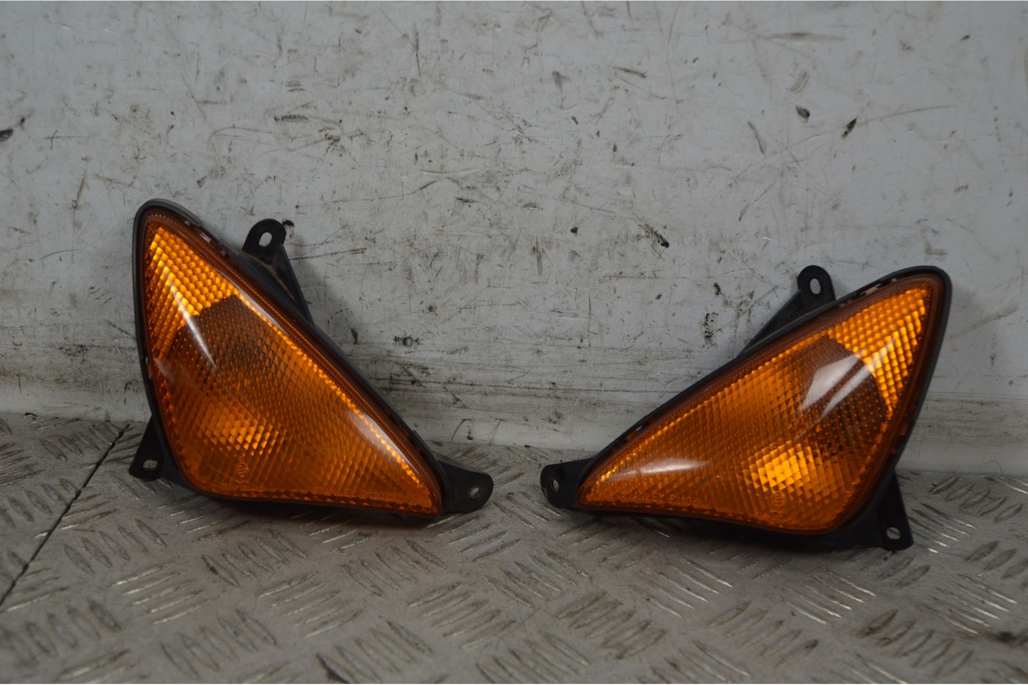 Coppia Frecce Anteriori Yamaha T-max Tmax 500 Dal 2001 al 2007  1730295416321