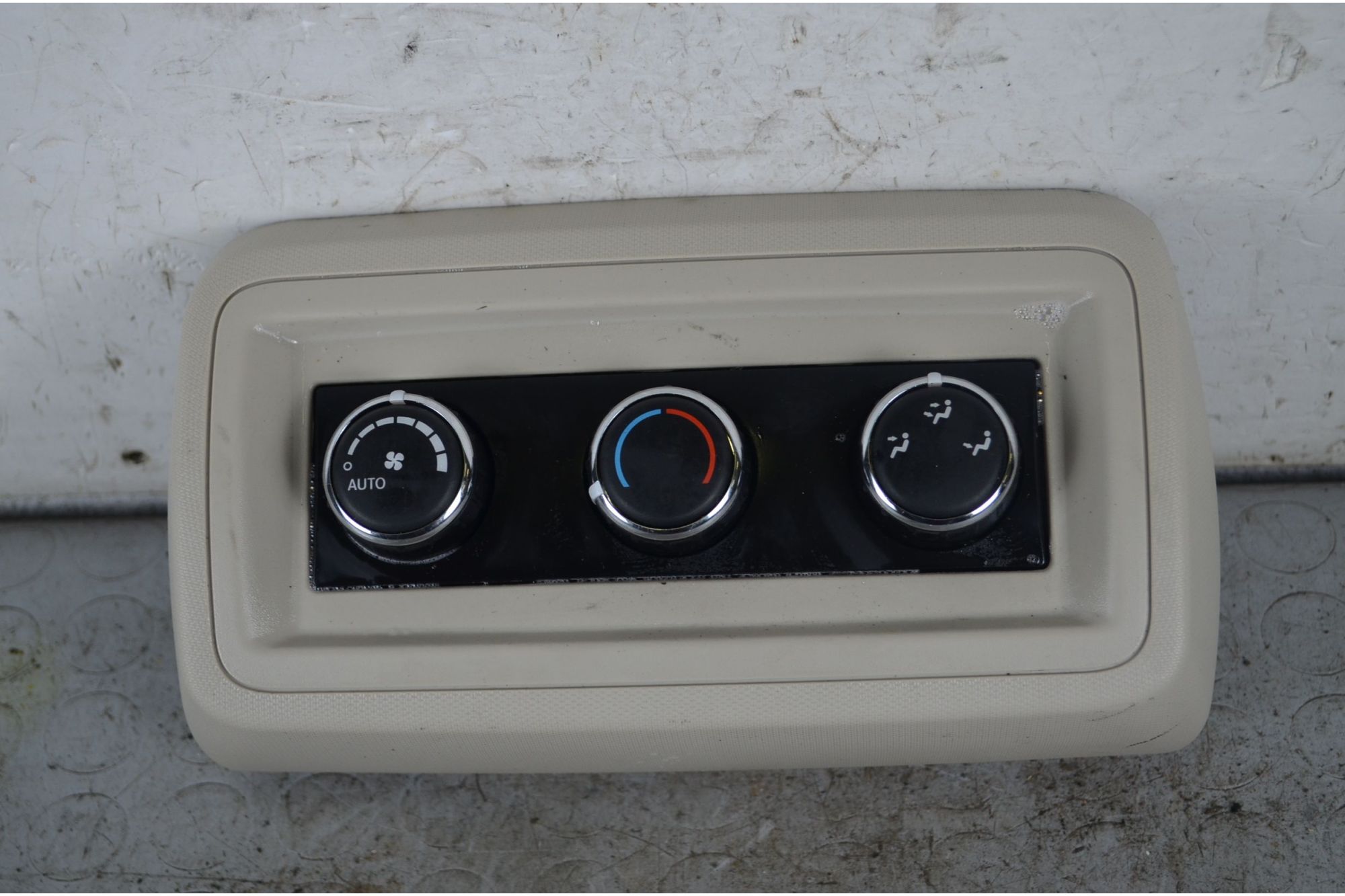 Controllo Comandi Clima Fiat Freemont Dal 2011 al 2015 Cod K55111312AC  1730878727981