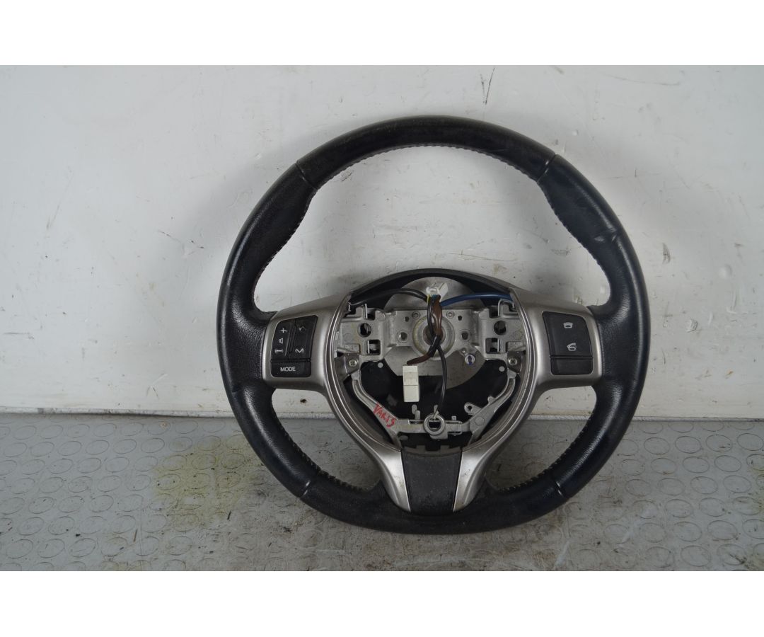 Volante in Pelle con comandi Toyota Yaris Dal 2011 al 2019 Cod 451020D300C1  1731061693649