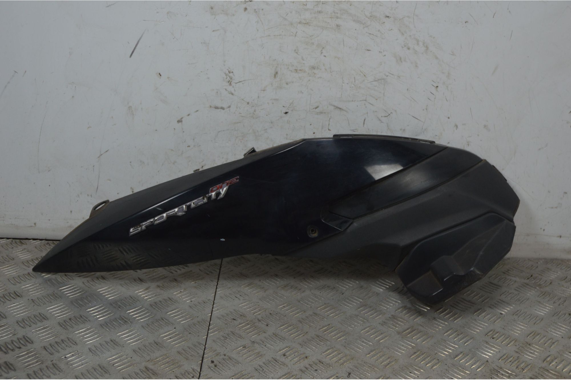 Carena Fianchetto Destro Aprilia Sportcity One 125 Dal 2008 al 2012  1731659510280