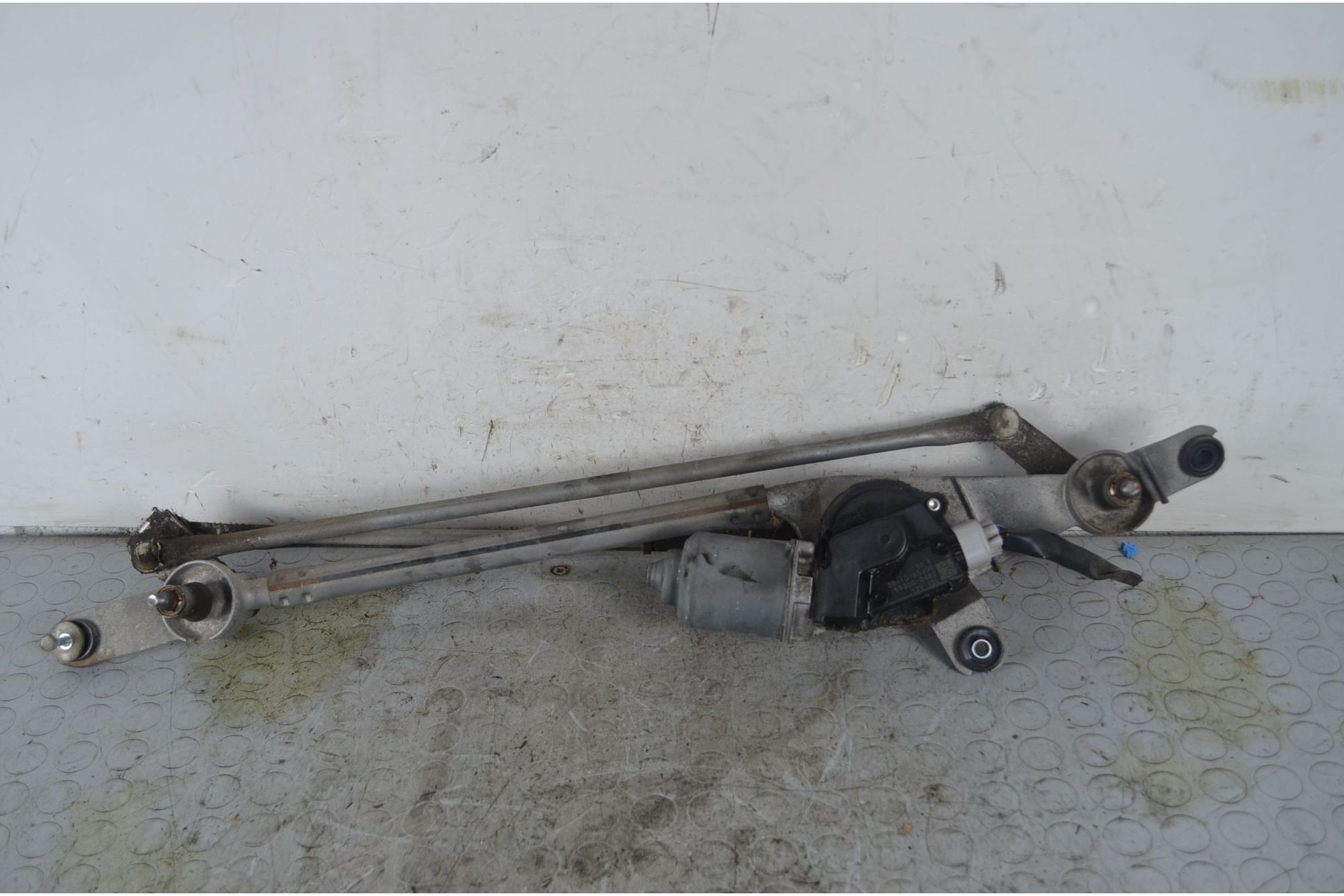 Motorino Tergicristalli Anteriore Suzuki Grand Vitara Dal 2005 al 2015 Cod 38110-65J00  1731677235097