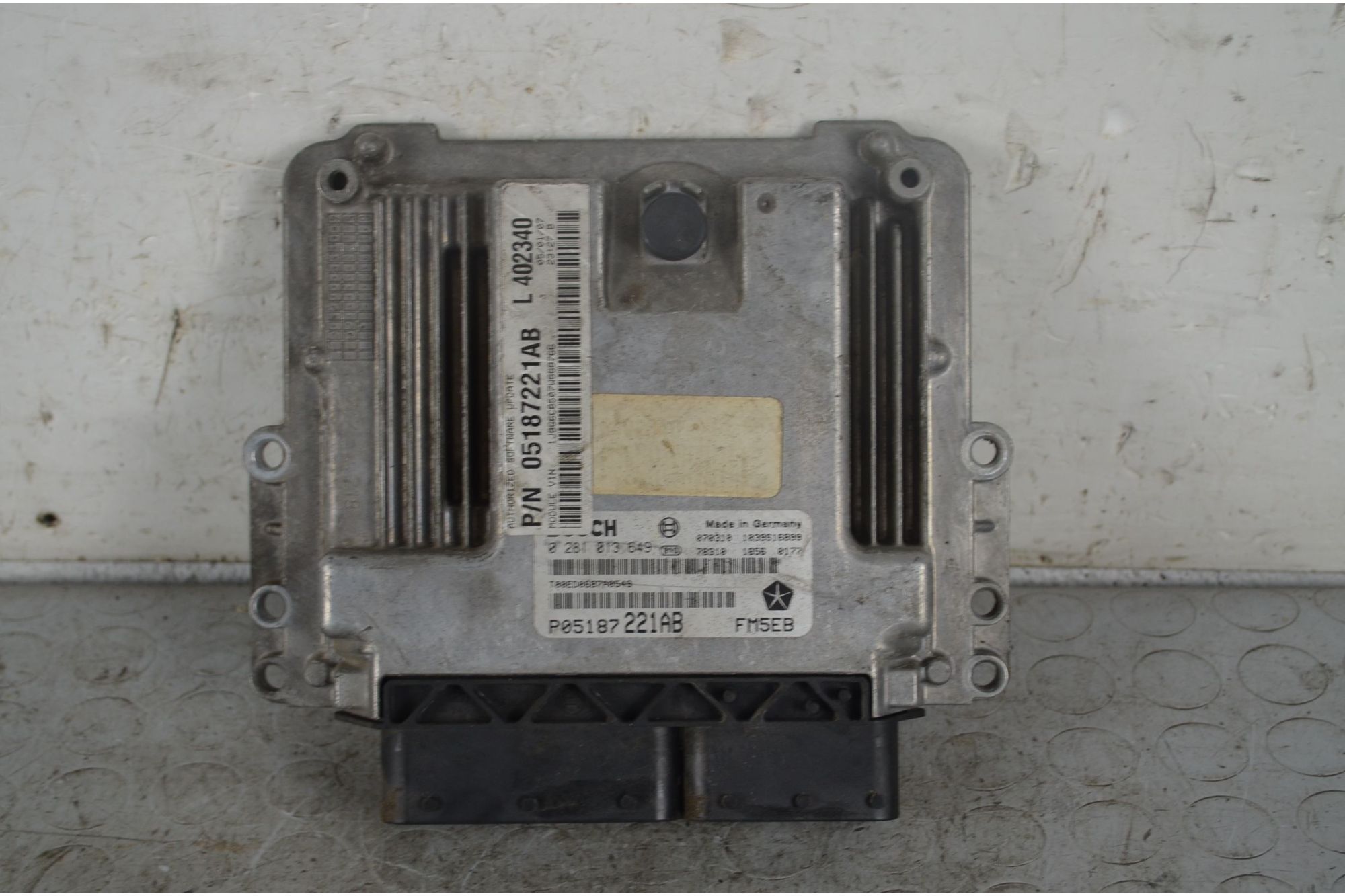 Centralina ECU Jeep Cherokee Dal 2002 al 2007 Cod 0281013649  1732089614210