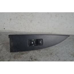 Pulsantiera Alzacristalli Anteriore DX Ssangyong Actyon Dal 2006 al 2018 Cod 72260-09000  1732101806043