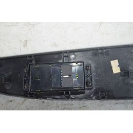 Pulsantiera Alzacristalli Anteriore DX Ssangyong Actyon Dal 2006 al 2018 Cod 72260-09000  1732101806043