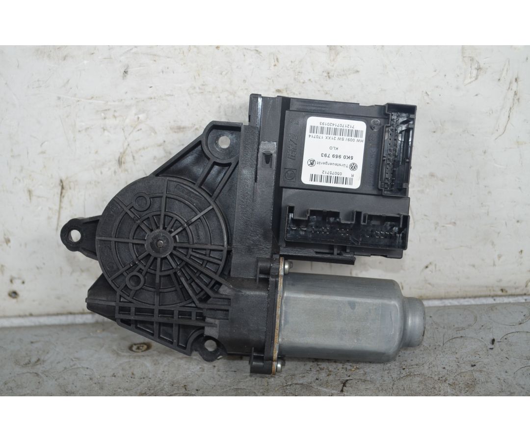 Motorino Alzacristalli Anteriore SX Volkswagen Touran Dal 2003 al 2010 Cod 5K0959793  1732197236564