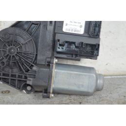 Motorino Alzacristalli Anteriore DX Volkswagen Touran Dal 2003 al 2010 Cod 5K0959792  1732197645625