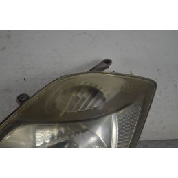 Faro Anteriore SX Daihatsu Sirion Dal 2004 al 2015 Cod 8117097421  1732633505285