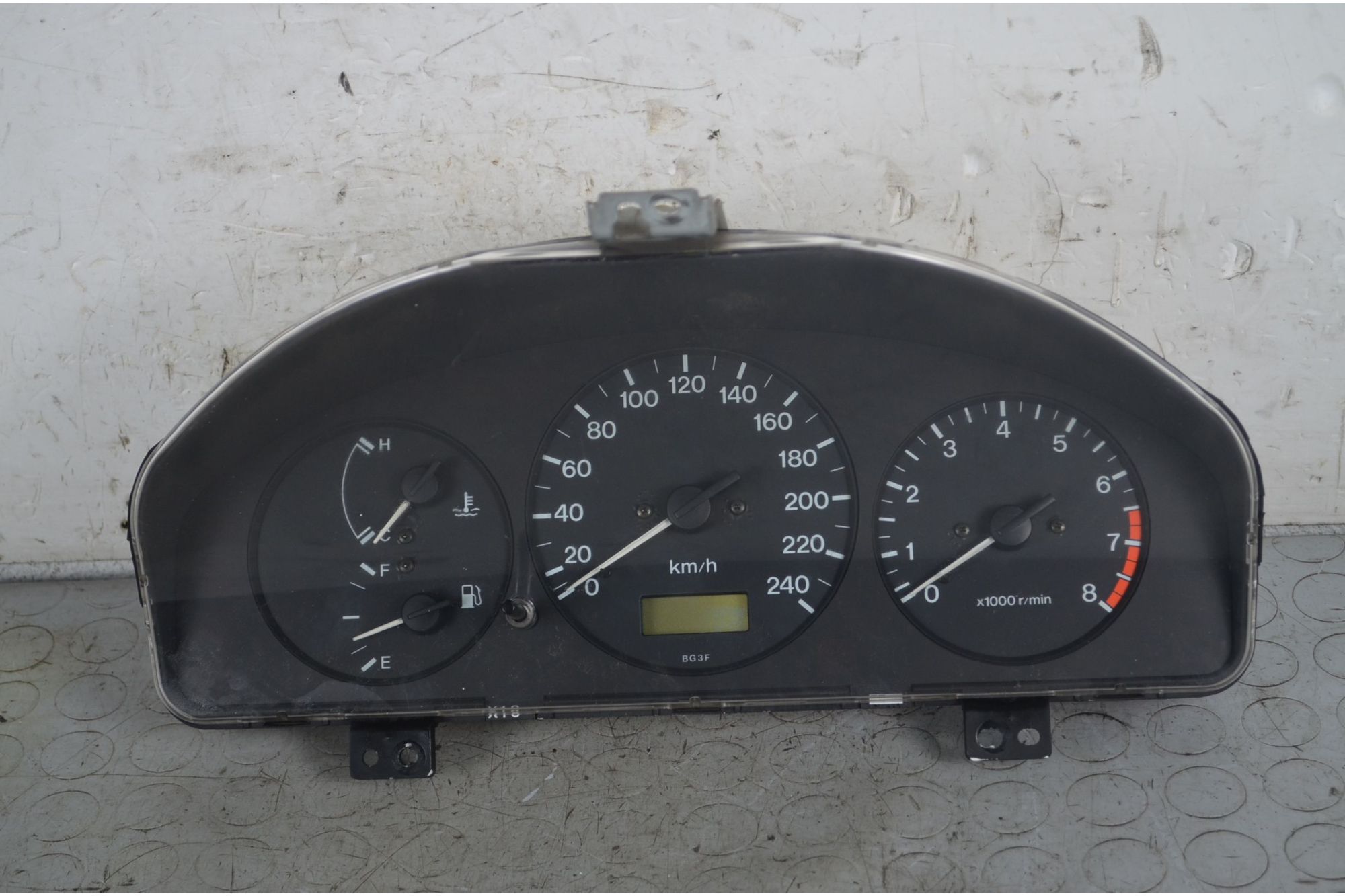 Strumentazione Contachilometri Completa Mazda 323  Dal 1999 al 2003 Cod 7MBH1CB  1732791090937