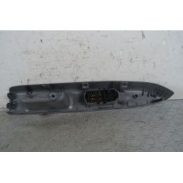 Pulsantiera Alzacristalli Posteriore SX Daihatsu Sirion dal 2004 al 2015 Cod 74272B1010E0  1732877237959