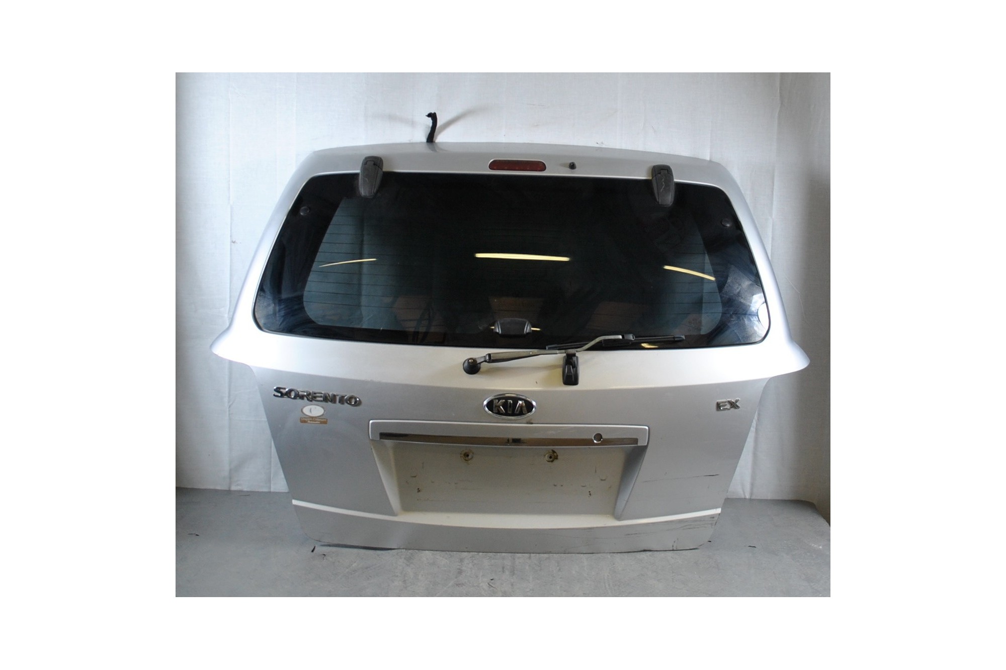 Portellone bagagliaio posteriore Kia Sorento Dal 2002 al 2009  1617877823282