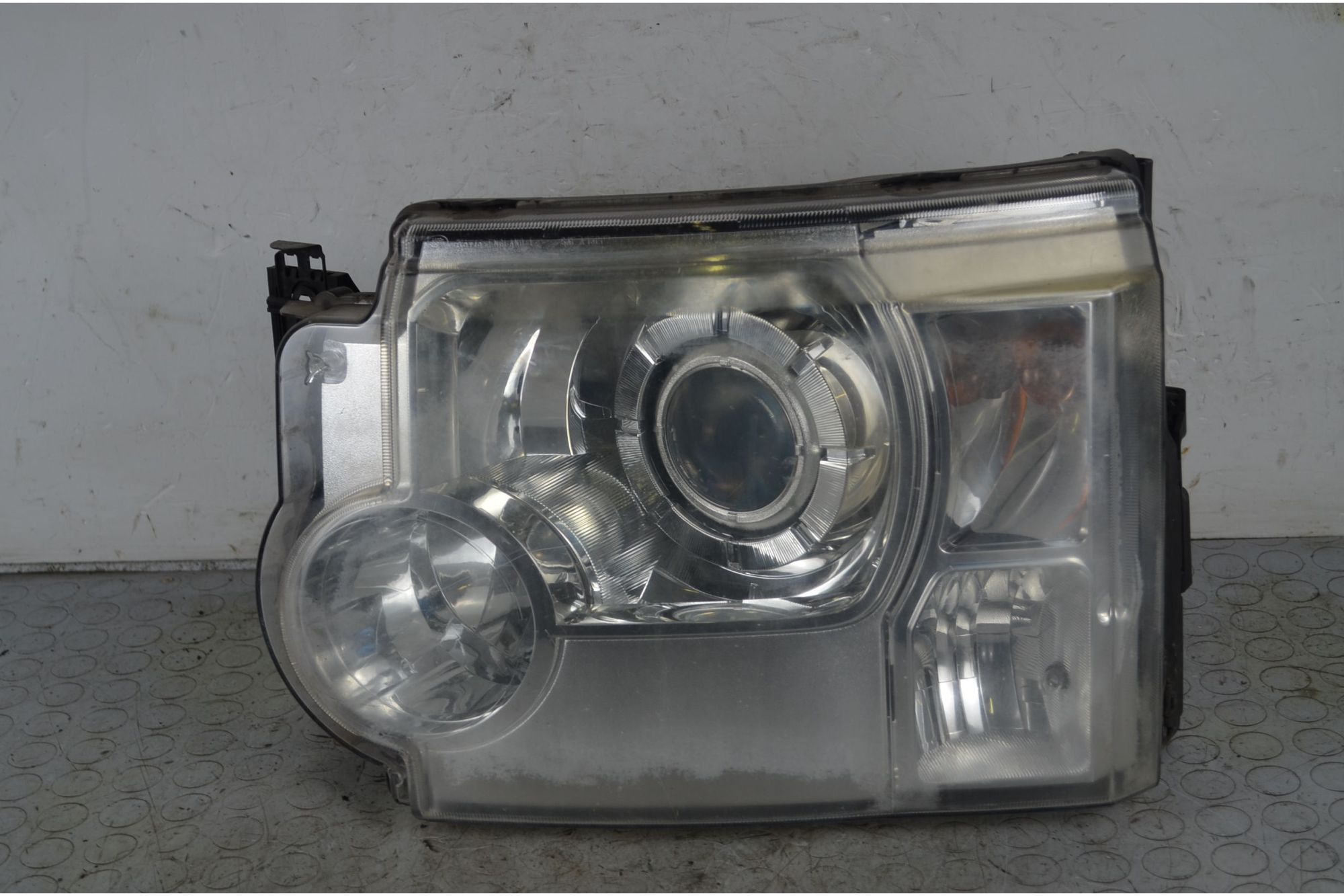 Faro Anteriore SX Land Rover Discovery III Dal 2004 al 2009 Cod XBC001072  1733731568639