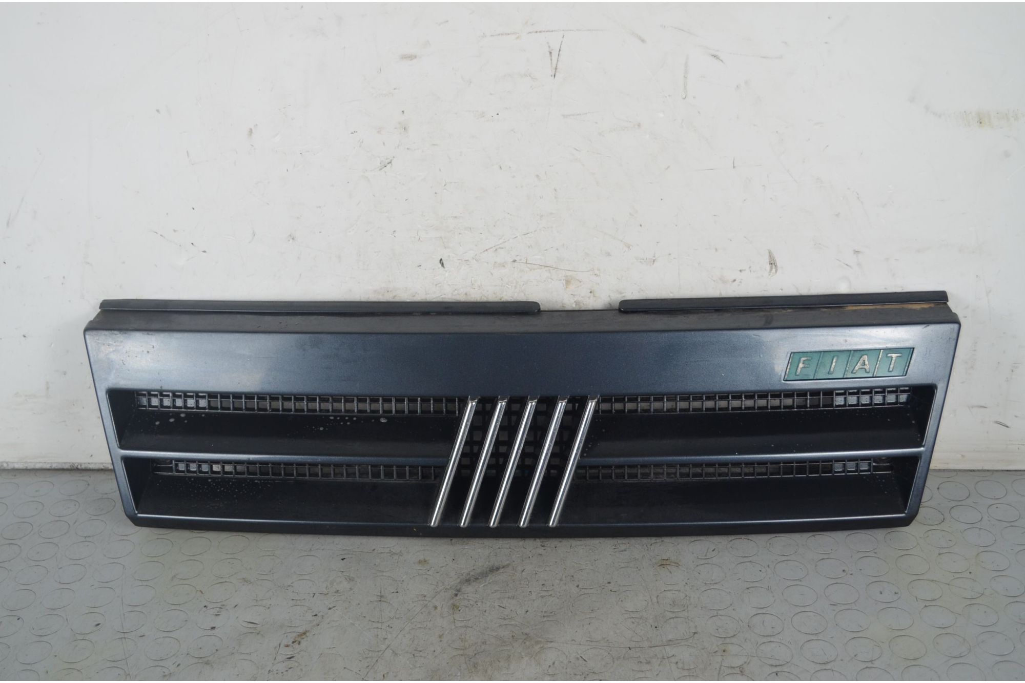 Griglia Anteriore Fiat Tempra Dal 1990 al 1997 Cod 182545499  1734431068153