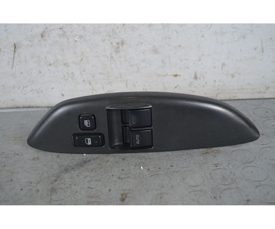 Pulsantiera Alzacristalli Anteriore SX Toyota Yaris Dal 1999 al 2005 Cod 011-3Y14  1734614617826